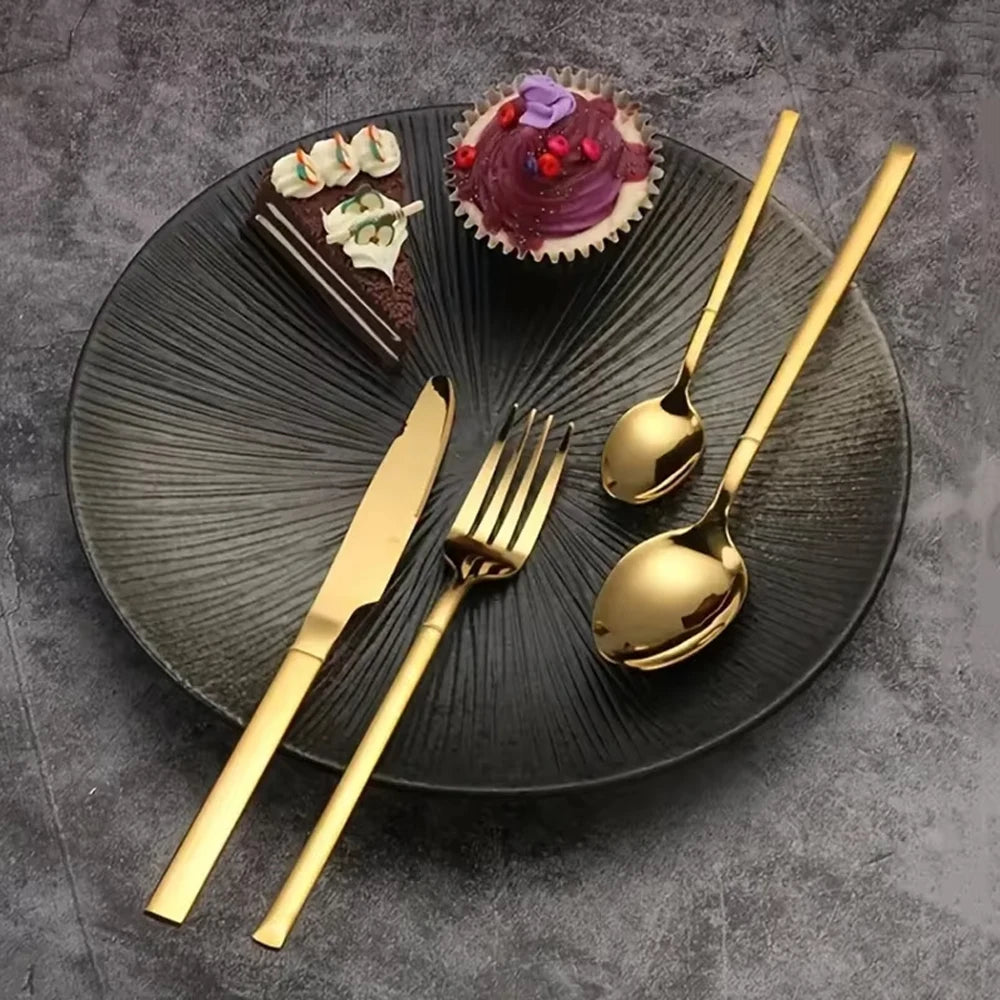 Splendore™ — Gold Flatware Set