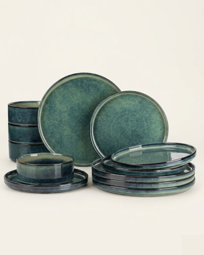Smeraldo Oasi™ — Artisanal Dinnerware Collection