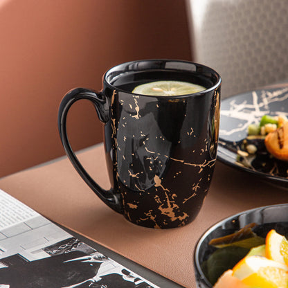 Aurelia Onyx™ — Premium Dinnerware Collection
